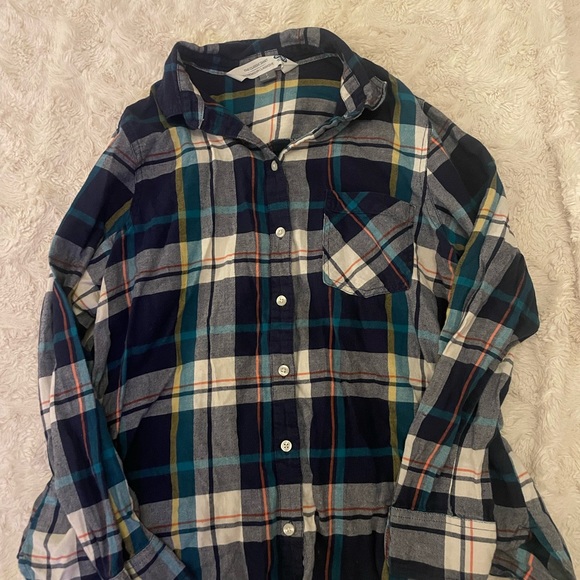 Old Navy Plaid Button Up | L - Picture 4 of 4